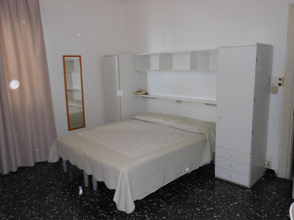 Albergo Fanny Alassio Exterior foto