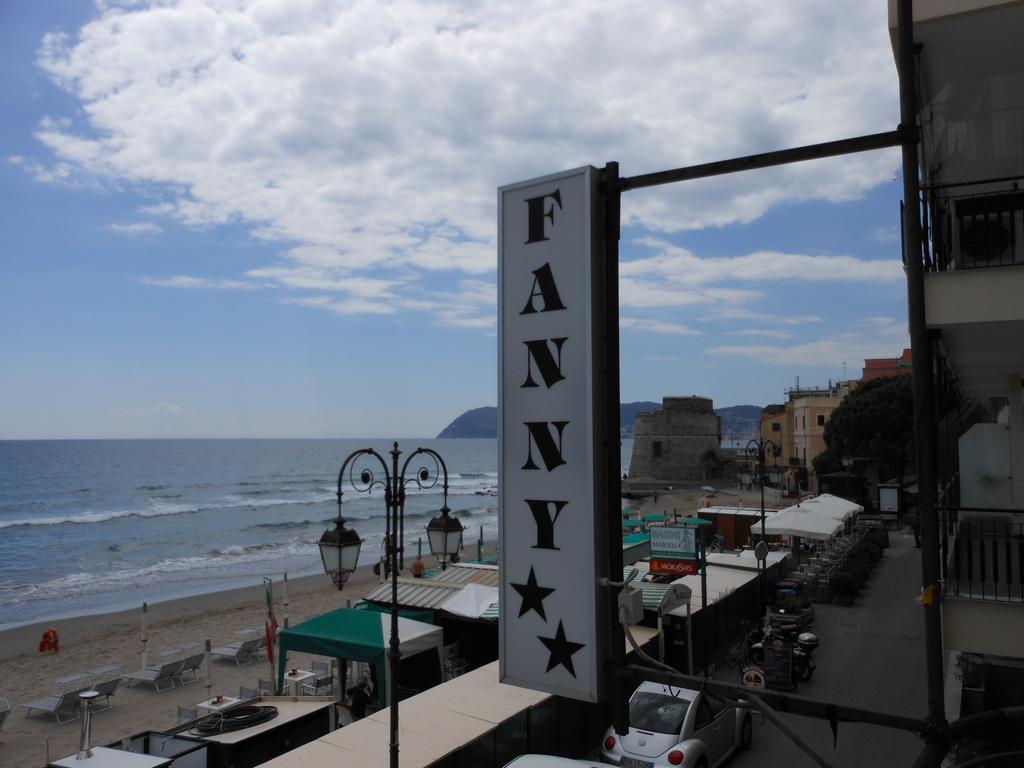 Albergo Fanny Alassio Exterior foto